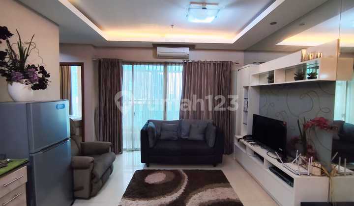 Sewa Apartemen Thamrin Residences Penthouse 2 Kamar Tidur Lantai Tinggi 2