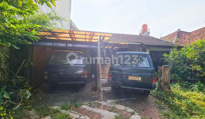 For Sale House in Paseban Raya Senen, Highly Strategic Business Center 2