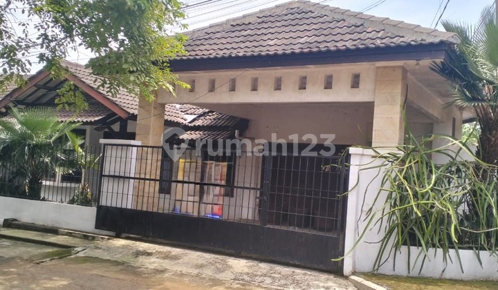 HOOK Rumah Butuh Minim Renovasi Unfurnished SHM Tanah Sareal, Bogor