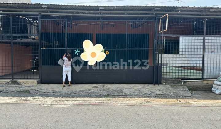 Commercial Space 120 m2 with SHM Land Certificate in Sareal, Bogor Requires Minimal Renovation