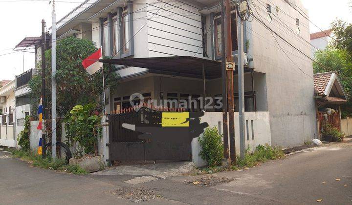 Dijual rumah di Pulo asem Jakarta Timur
 1