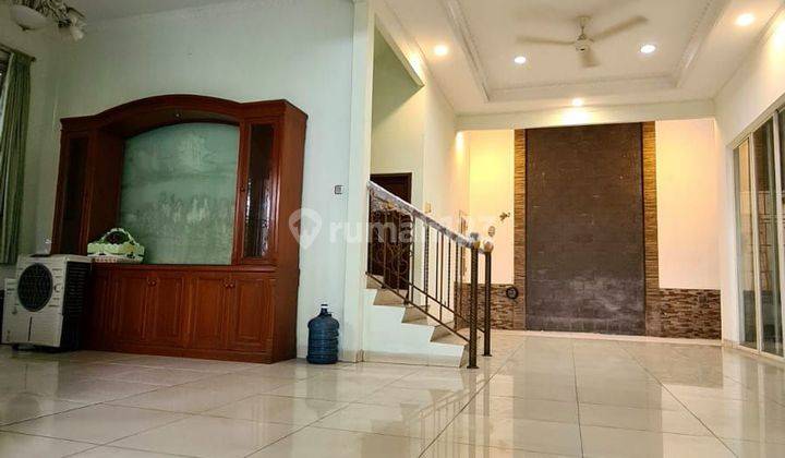 RUMAH DIJUAL DI SUNTER
SERTIFIKAT HAK MILIK SHM + IMB (atas nama sendiri) 1