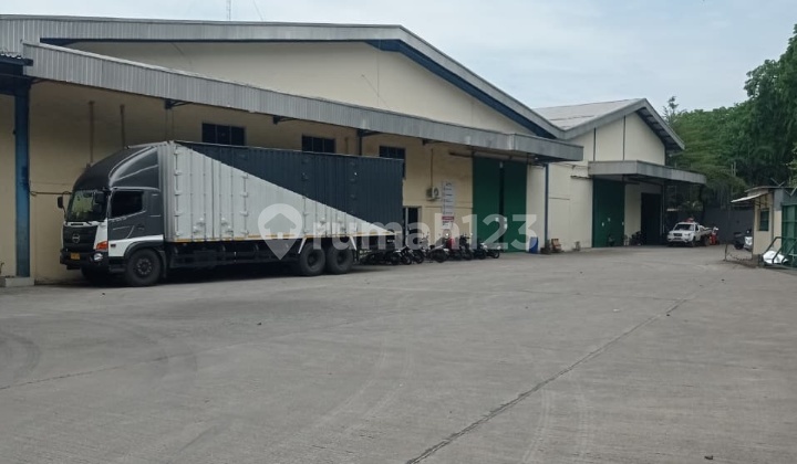 Disewakan Gudang di Kawasan Pergudangan Kota Bekasi Disewakan Gudang di Kawasan Pergudangan Kota Bekasi