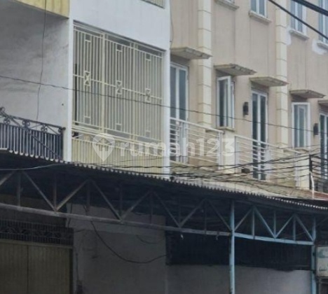 Disewakan Dijual Ruko Di Harapan Indah Kota Bekasi 