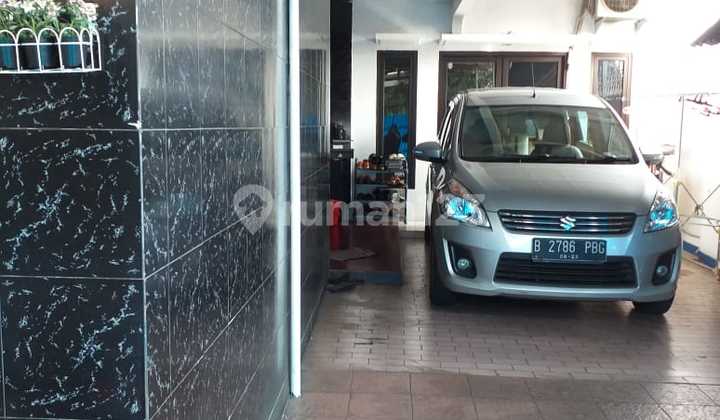 Dijual Rumah Prajadalam Kebaroyaran Lama Jakarta Selatan 2