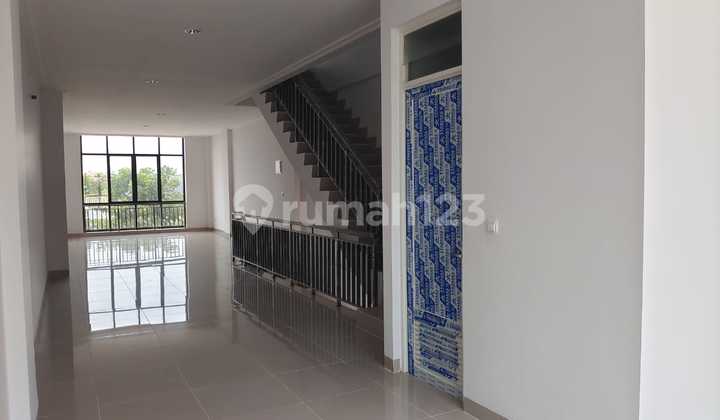 For Rent Shophouse Sedayu City Kelapa Gading Jakarta For Rent Shophouse Sedayu City Kelapa Gading Jakarta