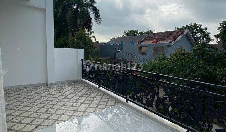 Di Jual Rumah Harapan Indah Bekasi 1