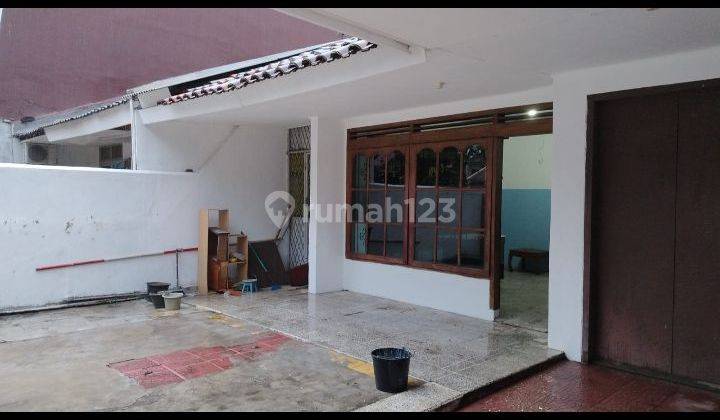 Di Sewakan Rumah Di Kayu Putih Jakarta Timur
 2