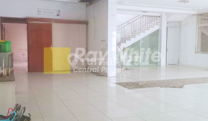 Rumah Besar di Mainroad Garuda Bandung - Harga Dibawah N J O P