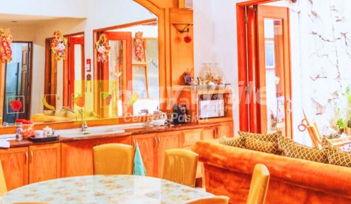 Ruko Strategis di Mainroad Naripan Bandung Ruko Strategis di Mainroad Naripan Bandung