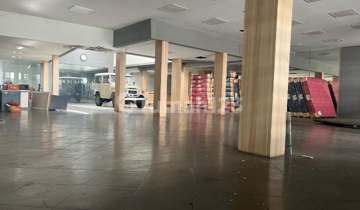 Ruang Usaha Strategis, Siap Pakai Di Mmlainroad Cihampelas Ruang Usaha Strategis, Siap Pakai Di Mmlainroad Cihampelas