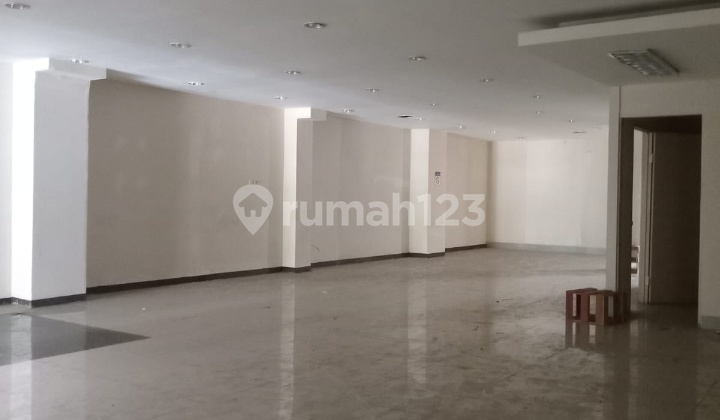 Ruko 1 1/2:lantai Dan Strategis Di Mainroad Dago Bawah Ruko 1 1/2:lantai Dan Strategis Di Mainroad Dago Bawah