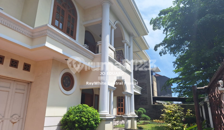 For Sale Classic House Ready to Occupy Batu Nunggal Indah Bandung