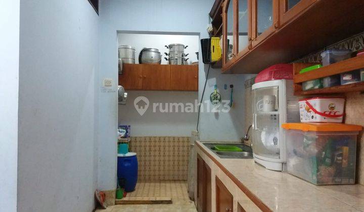 dapur rumah cantik komplek elite taman