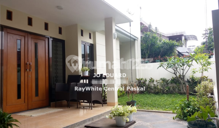 Rumah 2 Lantai Bagus Siap Pakai di Jalan Reog, Bandung