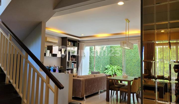 Luxury House in South Jakarta Town House 2