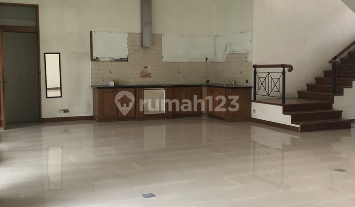 Rumah Luas di Cipaku Indah Bandung (DN)