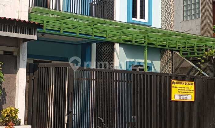 Rumah Bagus Furnished SHM Margahayu, Bandung