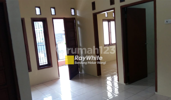 Margahayu Raya House Unfurnished Good Condition 2