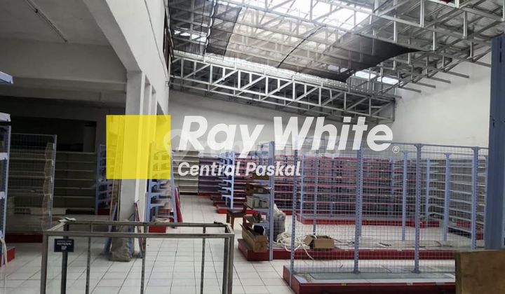 Ruko Rendeng 3 Lantai di Komplek Batununggal Mainroad