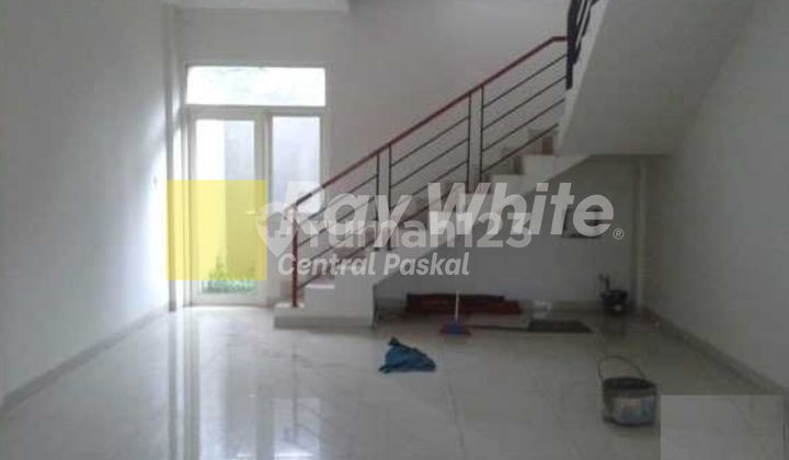 Ruko Terawat di Sayap Soekarno Hatta Bandung (Rbn) Ruko Terawat di Sayap Soekarno Hatta Bandung (Rbn)