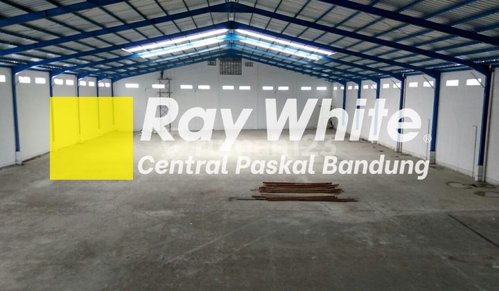 Gudang Baru di Komplek Industri Cibolerang