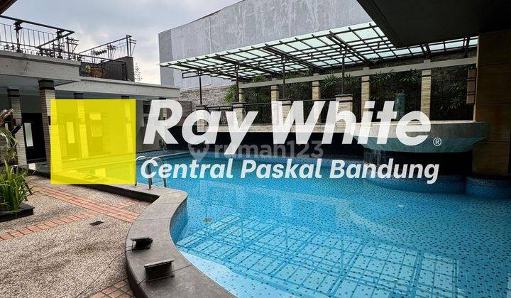Rumah Megah di Lingkungan Elit Setraduta Bandung 1