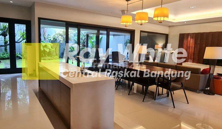 Rumah Fully Furnished Setraduta Bandung 1