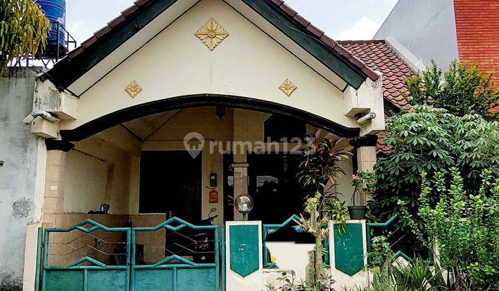 Dijual Cepat Rumah di Area Villa Melati Mas, di Kawasan Serpong 2