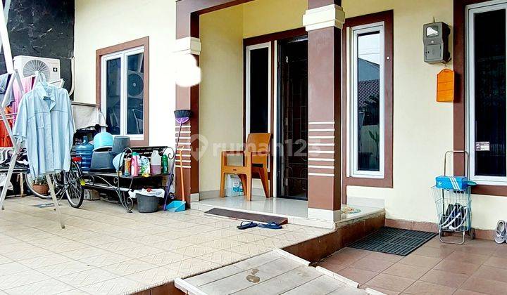 Dijual Cepat Rumah di Area Villa Melati Mas, di Kawasan Serpong 2