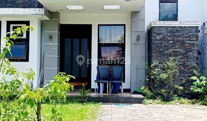 Dijual Rumah Sutera Flamboyan, di Kawasan Alam Sutera, Serpong 1