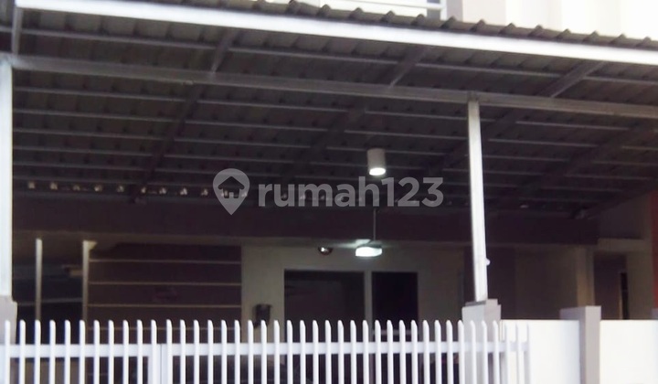 For Sale 2-Story Semi-Detached House in Poris Area, Tangerang 2