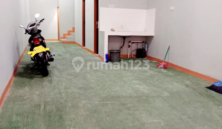 For Sale 4-Storey Shop House (Vacant) on Latumenten Street, West Jakarta 2