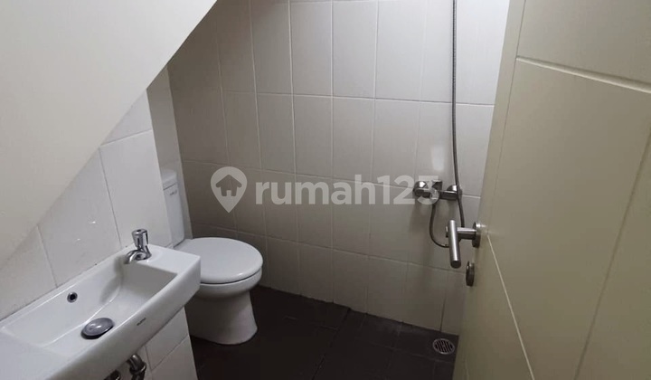 For Rent 2-Story Tesla House, Gading Serpong For Rent 2-Story Tesla House, Gading Serpong