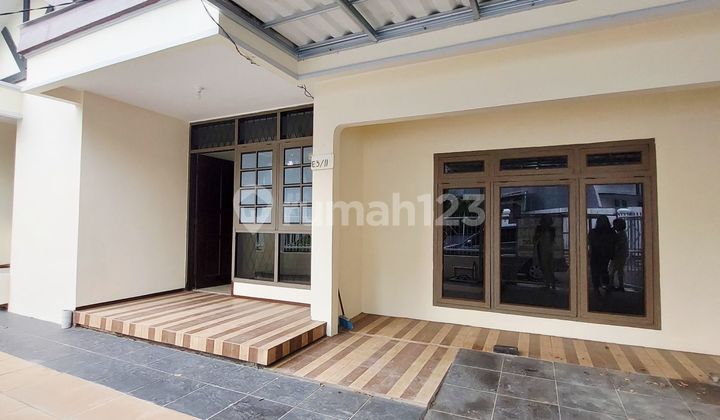 Disewakan Rumah Bagus Villa Melati Mas, Dikawasan Serpong Bsd Disewakan Rumah Bagus Villa Melati Mas, Dikawasan Serpong Bsd
