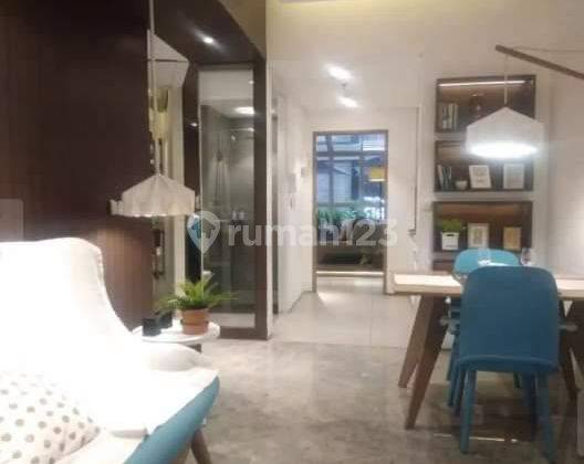 Jual Apartemen Bagus Skandinavian Tangcity LAKE & POOL VIEW 2 Br  (Siap Huni) Full Furnished Istimewa & Berpassive Income 2