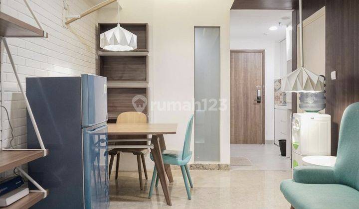 Jual Apartemen Bagus Skandinavian Tangcity LAKE & POOL VIEW 2 Br  (Siap Huni) Full Furnished Istimewa & Berpassive Income 1