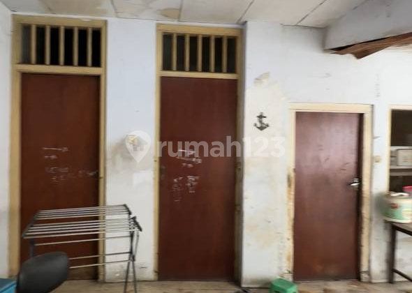 Rumah Menteng Bentuk Persegi Harga Under Market Termurah