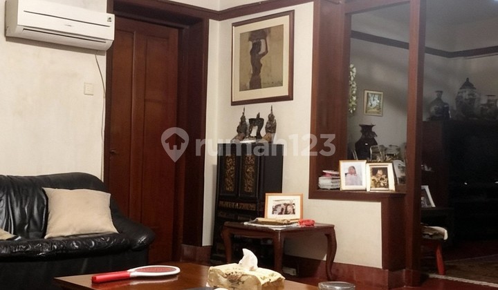 Menteng Elite House Best Price Rarely Available