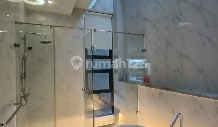 For Sale Modern Luxury House with Private Pool in Menteng, Central Jakarta Strategic & Comfortable Location 2