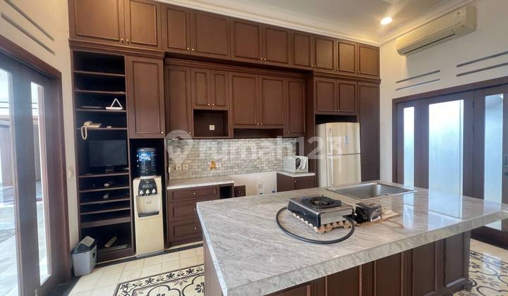 Rumah Menteng Parkir Banyak Bentuk Tanah Kotak Rumah Menteng Parkir Banyak Bentuk Tanah Kotak