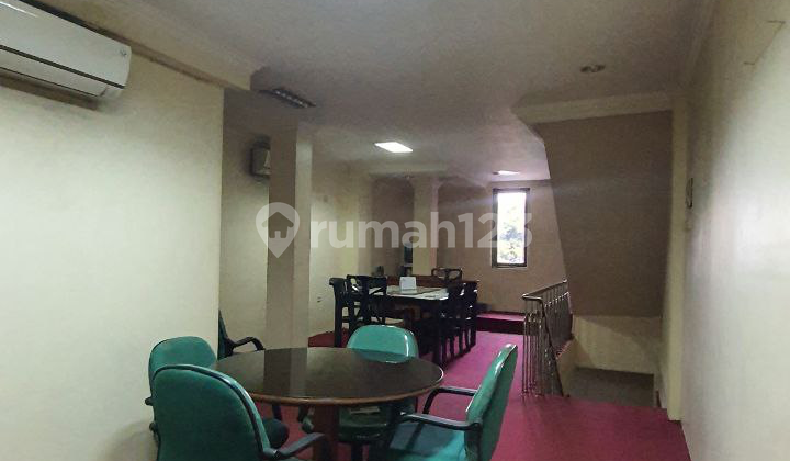 Dijual Ruko 5 Lantai di Menteng Jakarta Pusat Lokasi Strategis