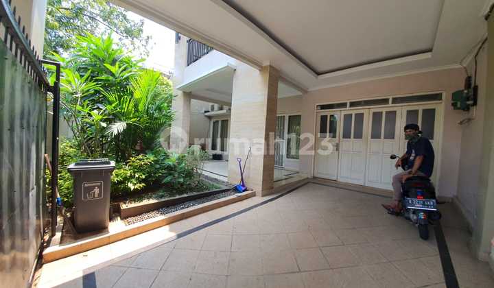 Disewakan Rumah Nyaman Murah Area Tenang & Aman Disewakan Rumah Nyaman Murah Area Tenang & Aman