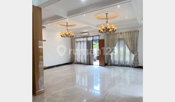 Rumah Mewah Cocok Office Space / Hunian Dekat Pim