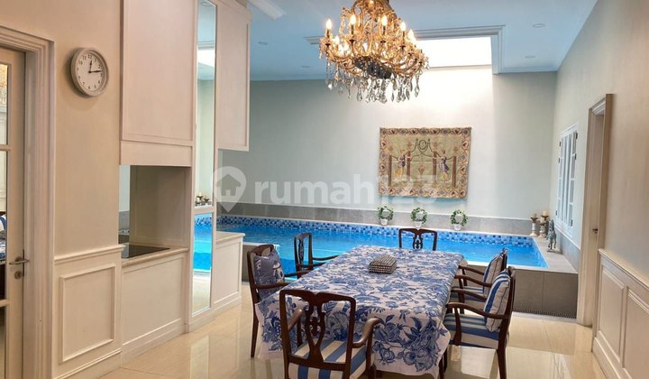 Disewakan Rumah Cantik Full Furnished di Kebayoran Baru 1