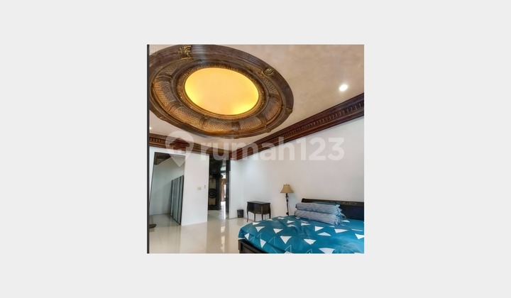 Rumah Mewah Bentuk Tanah Kotak Siap Huni American Classic Rumah Mewah Bentuk Tanah Kotak Siap Huni American Classic