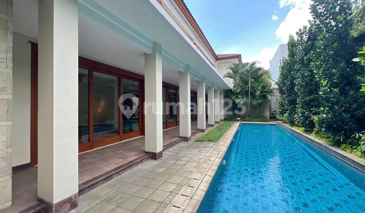 Menteng Elite Complex House Suitable for Embassy & Expat Menteng Elite Complex House Suitable for Embassy & Expat