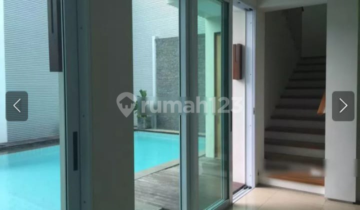 Executive House Menteng Near Gi Quiet Residential Area Executive House Menteng Near Gi Quiet Residential Area