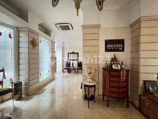 Rumah Menteng Luxury Dekat Hi bisa Hunian Kantorada Rooftop