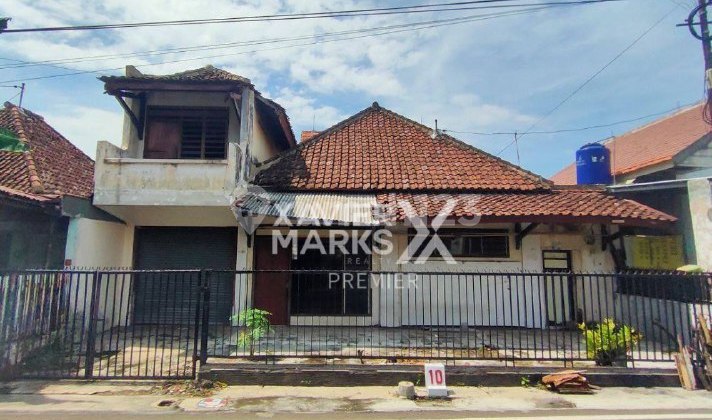 Rumah Hitung Tanah di Jalan Sungai - Sungai, Ciliwung, Blimbing Malang